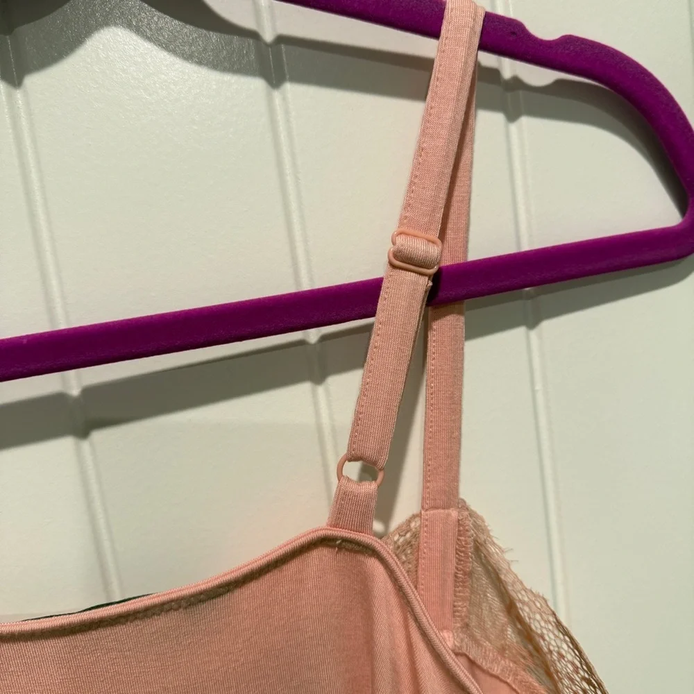 NEW Colleen Lopez Pink Lace Trim Camisole - Picture 4 of 5